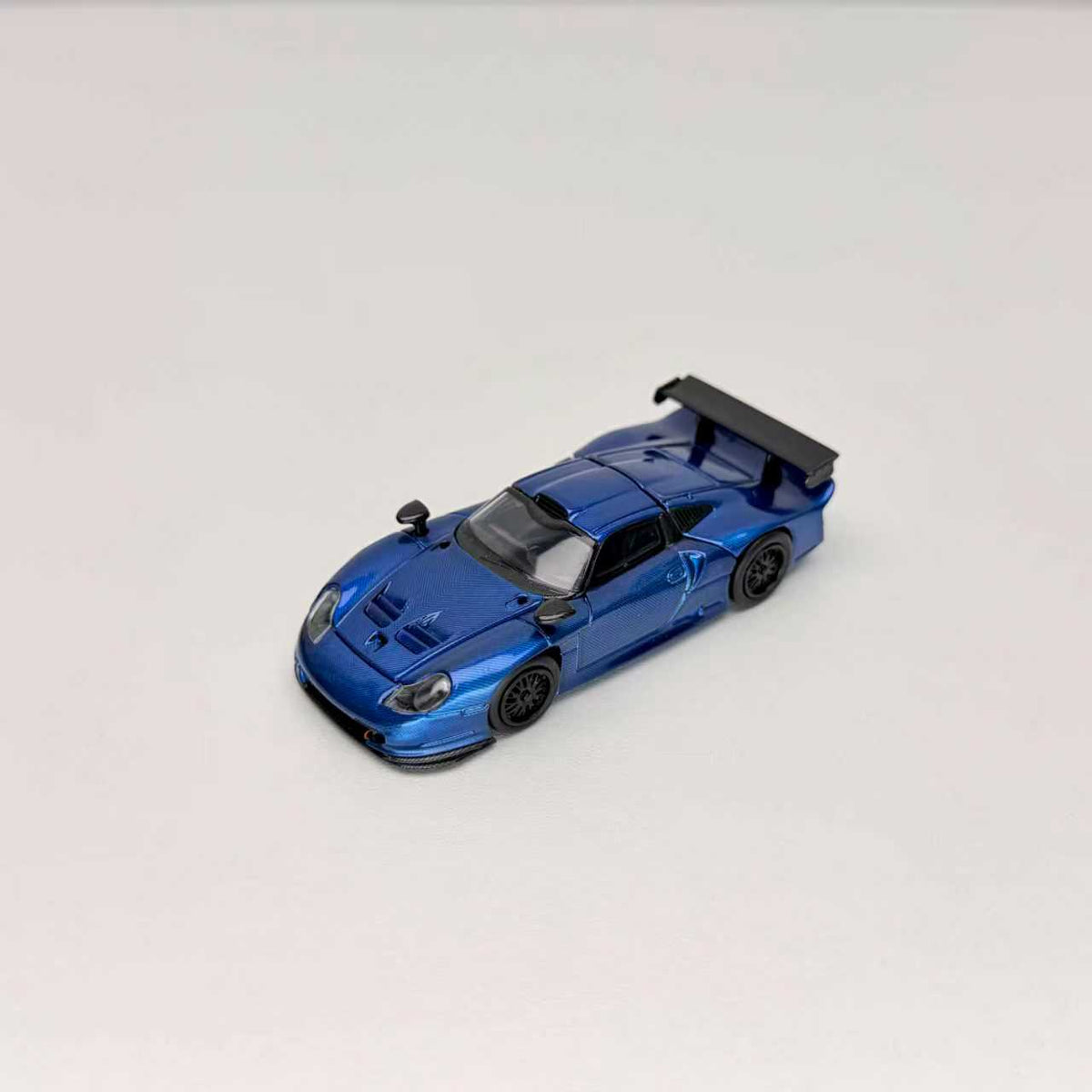 Transcend model 1:64 Porsche 911 GT1 24h LeMans 1997 (2 Colours)