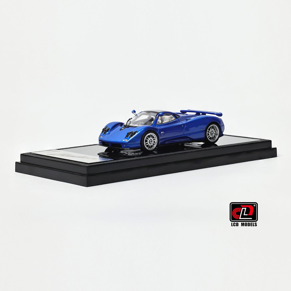 LCD 1:64 Pagani Zonda C12 LCD64044-MB