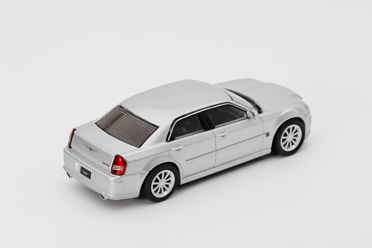 Shadow Pro 1:64 Chrysler 300C SRT8 SILVER LL-056-280