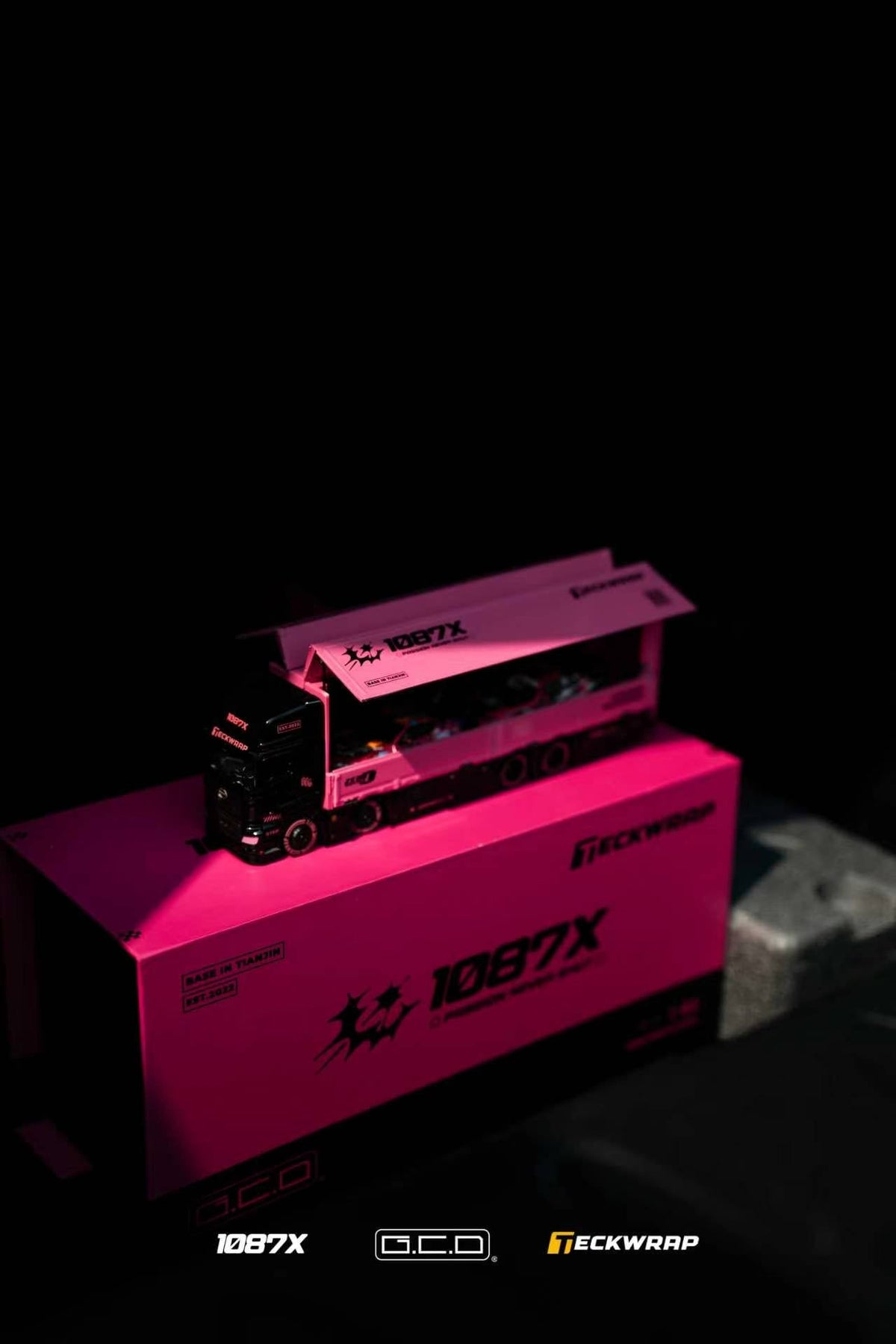 GCD 1:64 Hino Profia 700 1087X Livery KS-118-687
