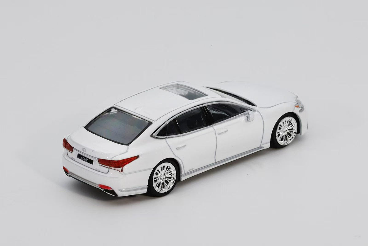 GCD x ENCHERY 1:64 Lexus LS500h LHD (2 Colours) GE-004-17/GE-004-18