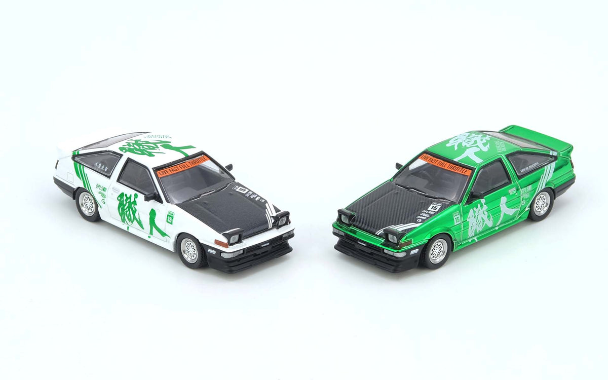 Inno64 1:64 TOYOTA SPRINTER TRUENO AE86 "KEIICHI TSUCHIYA" (Random Chase car) Limited Edition IN64-AE86-KT