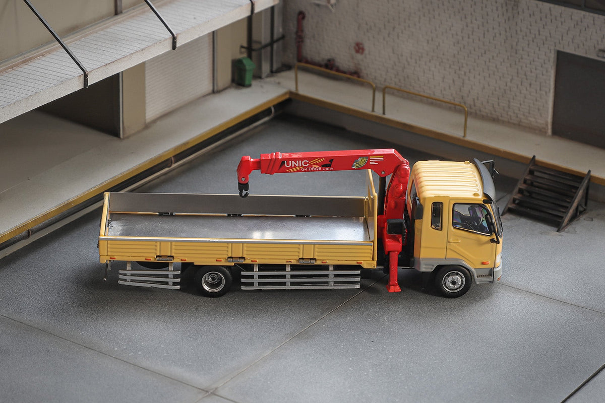 GCD 1:64 Mitsubishi Fuso Boom Truck (4 Colours)