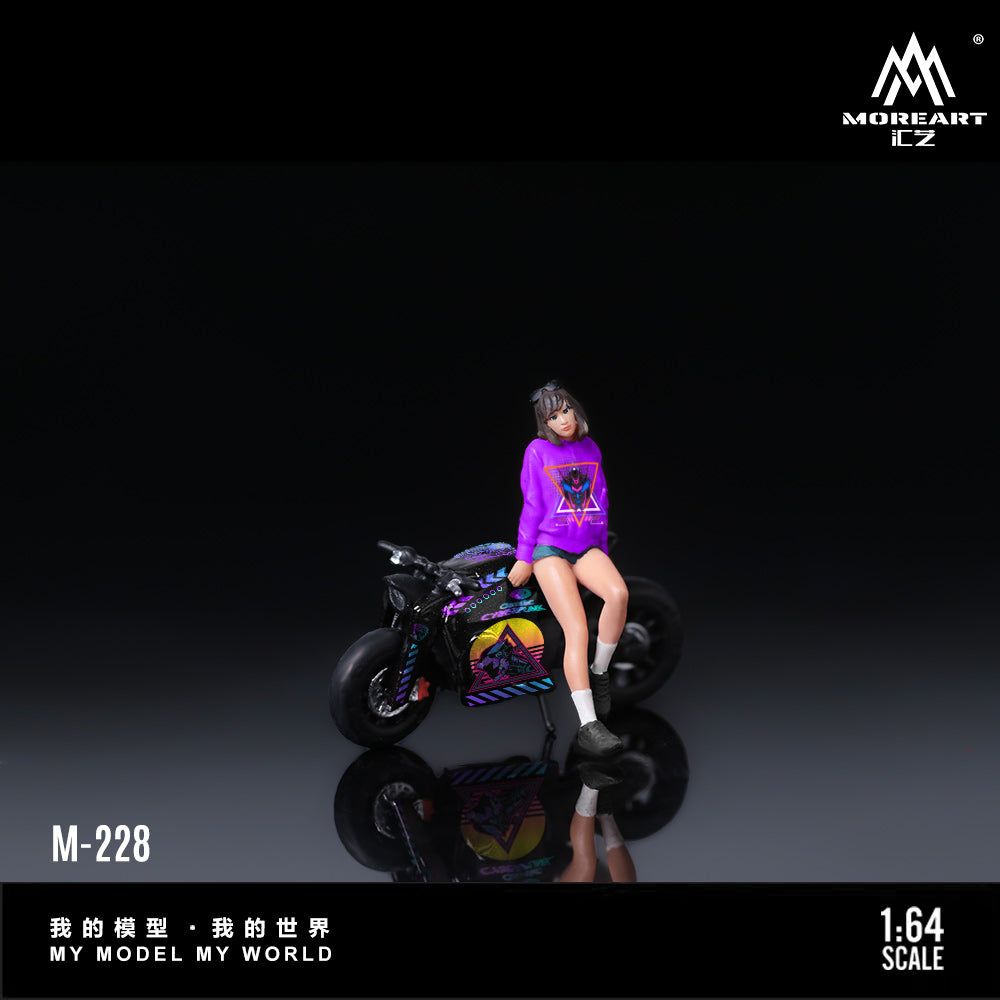 MoreArt 1:64 FUTURE TECHNOLOGY GRAFFITI ANIME GIRL MOTORCYCLE DOLL SET MO222228