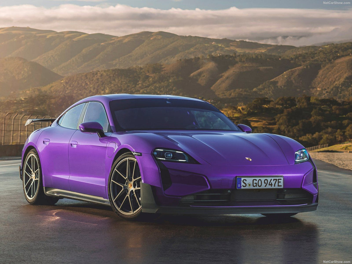 GT Spirit 1:18 PORSCHE TAYCAN TURBO GT PURPLE SKY METALLIC 2023 GT520
