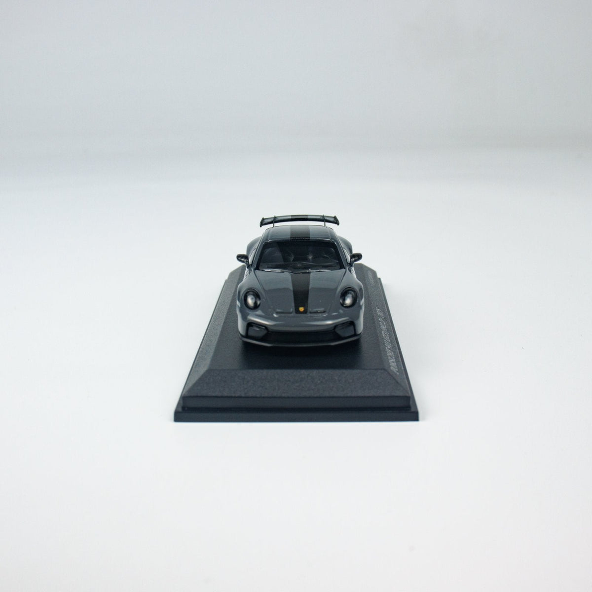 Minichamps 1:64 PORSCHE 911 (992.2) GT3 - 2025 - Grey CLDC 643064227
