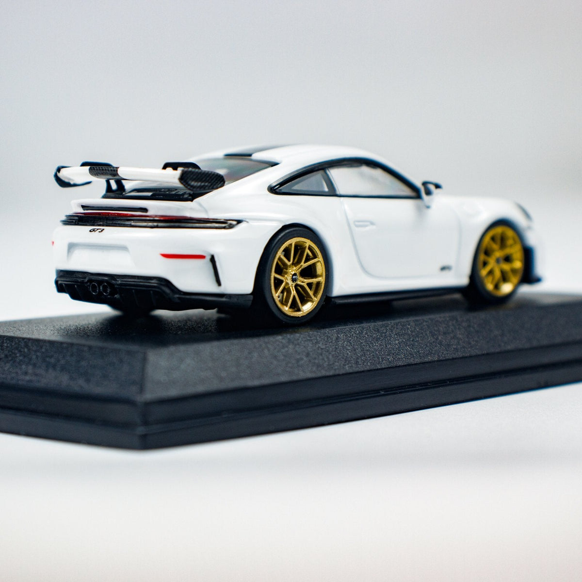 Minichamps 1:64 PORSCHE 911 (992.2) GT3 - 2025 - White CLDC 643064224