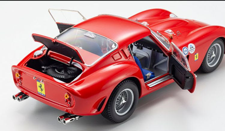 Kyosho 1:18