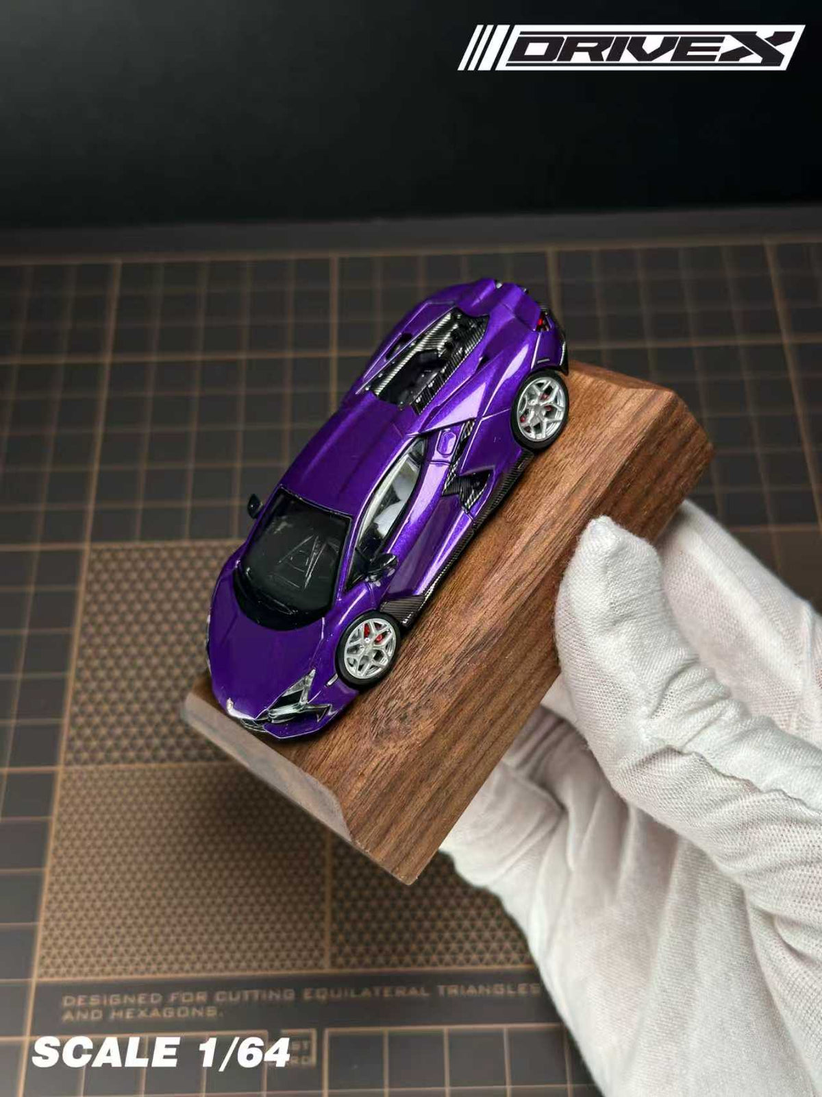 Drive X 1:64 Lamborghini Revuelto Hanging Card Board (7 Colours)