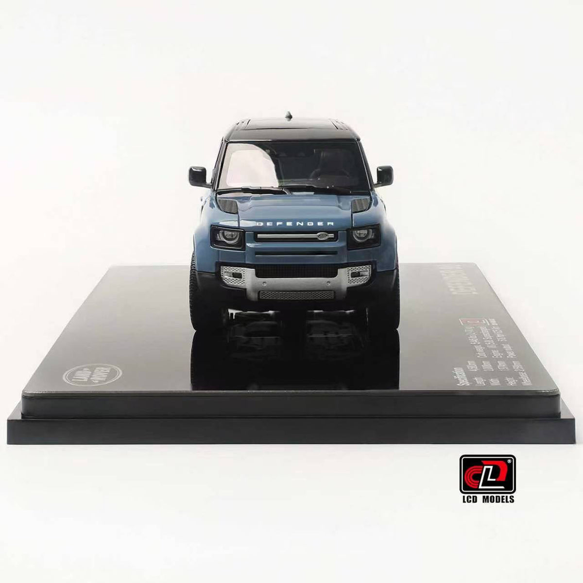 [Preorder] LCD 1:43  Land Rover Defender 90 (4 Colours)