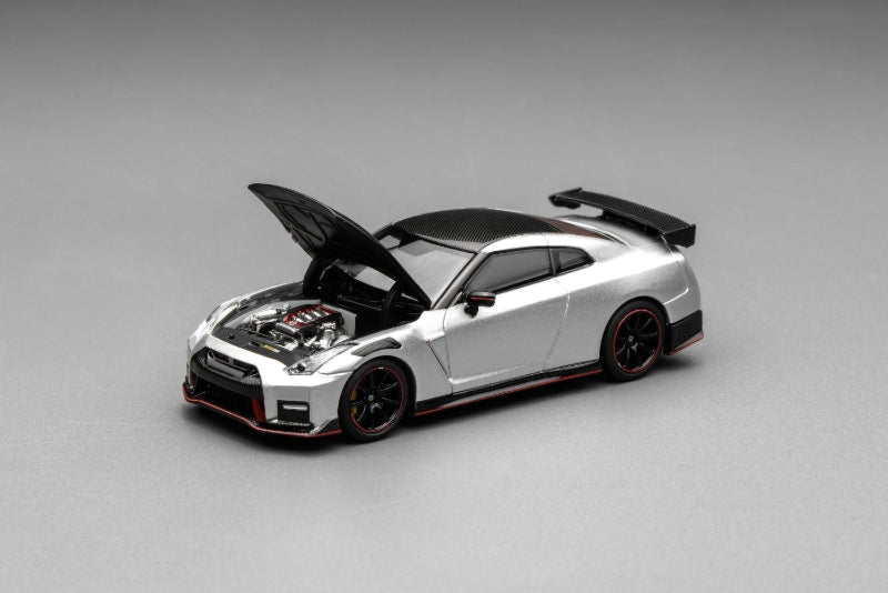 MOTORHELIX 1:64 Nissan GT-R NISMO (R35) Special Edition 2022 (3 Colours)