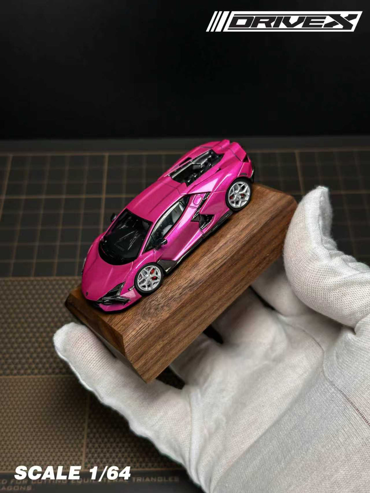 Drive X 1:64 Lamborghini Revuelto Hanging Card Board (7 Colours)