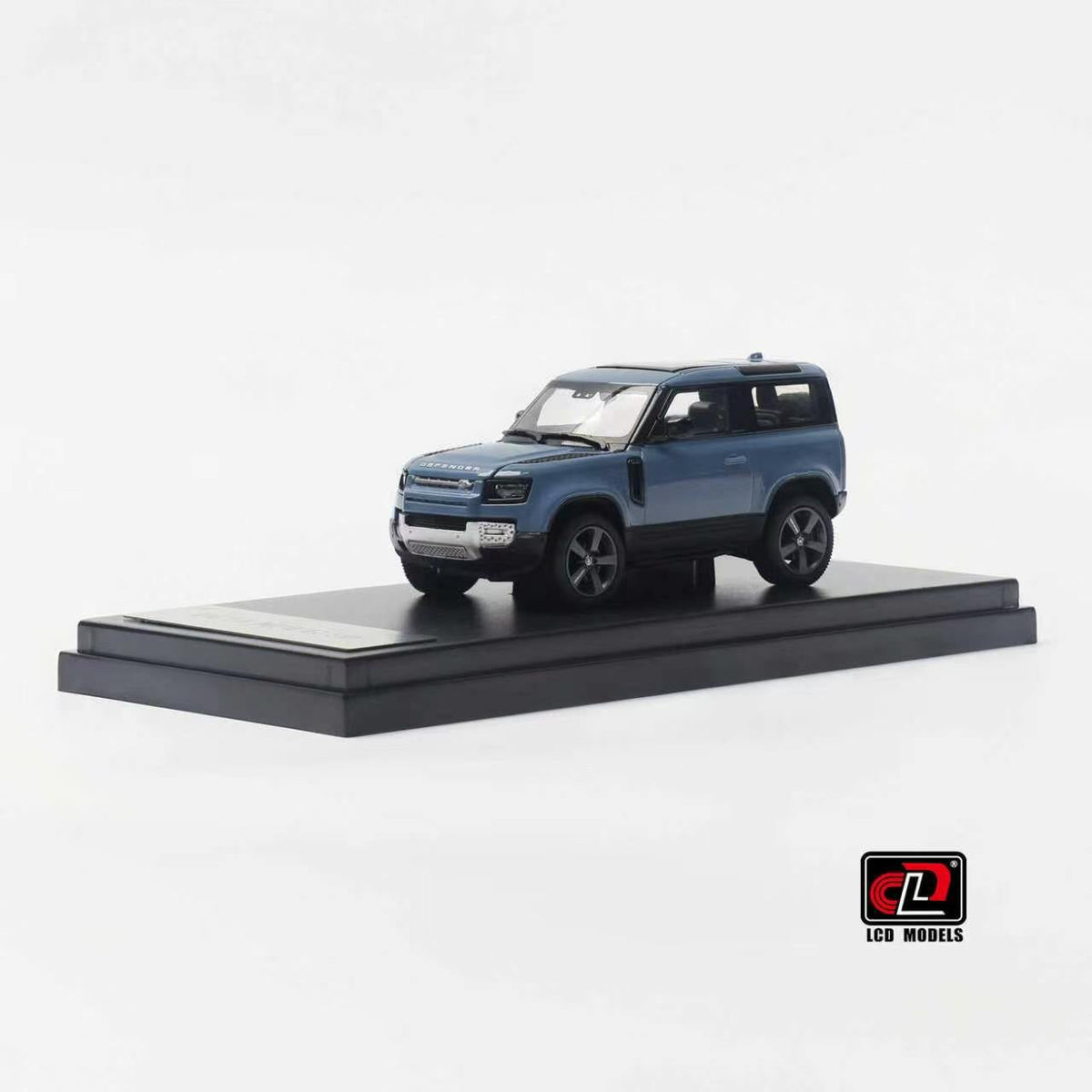 [Preorder] LCD 1:64 Land Rover Defender 90 (3 Colours) LCD64047-BL/ LCD64047-BU/ LCD64047-GR