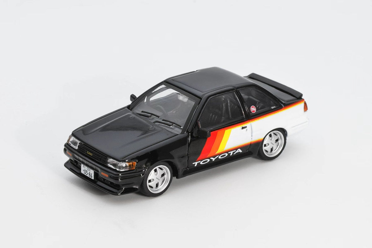 DCT 1:64 Toyota AE86 Black Livery RHD LL-009-286