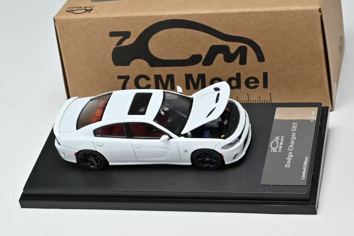 7CM Model 1:64 Dodge Charger SRT Hellcat (2 Colours)