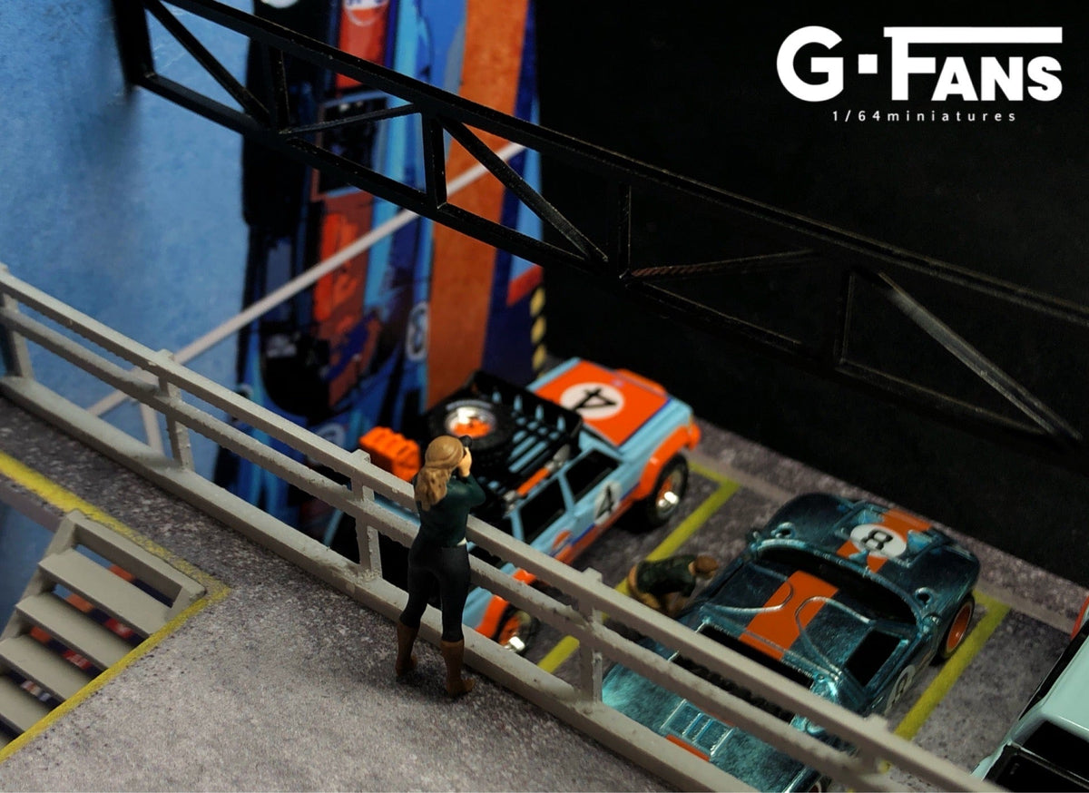 G.Fans 1:64 Garage Diorama with LED (Gulf Theme) 710019
