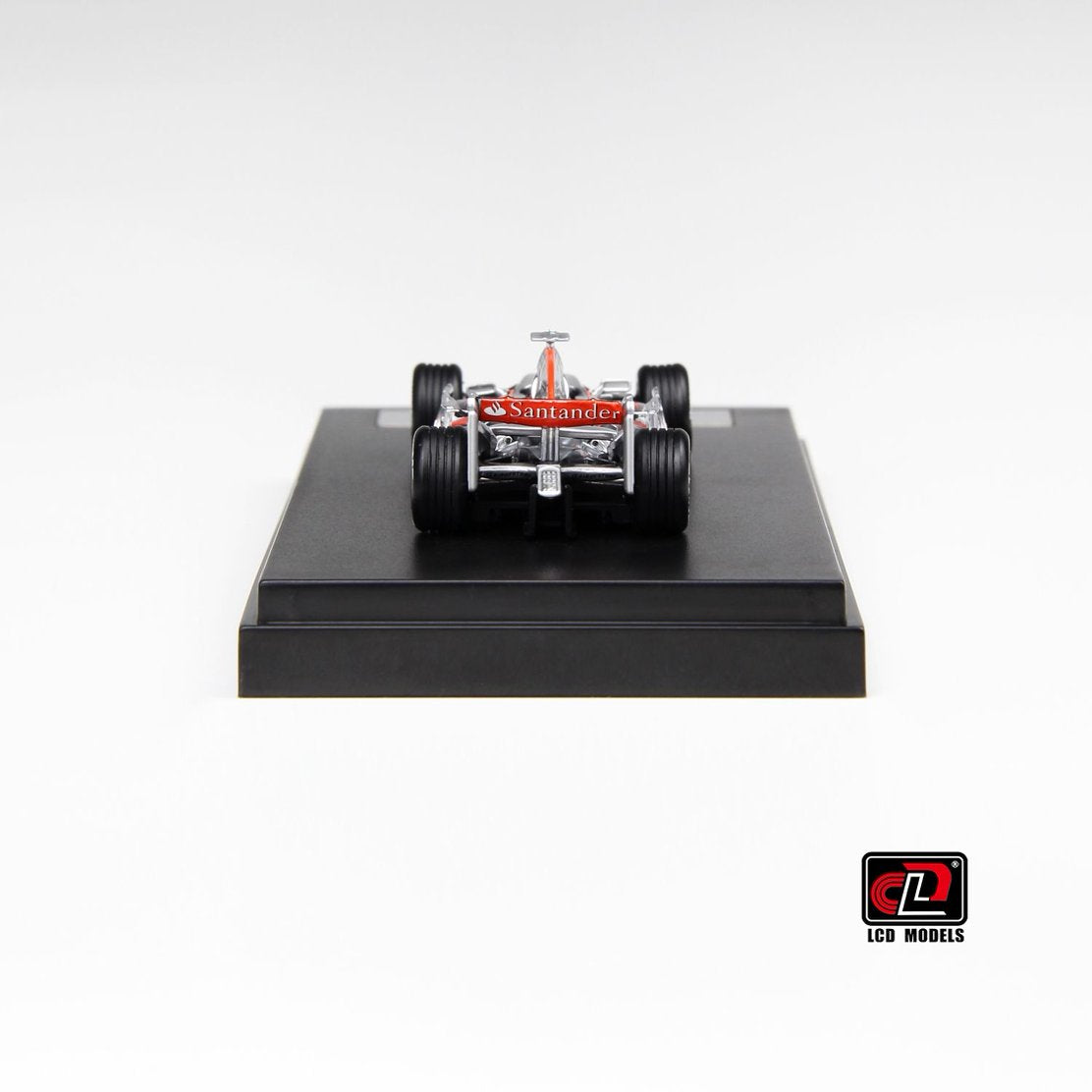 LCD 1:64 McLaren MP4-23 Silver LCD64040-SI