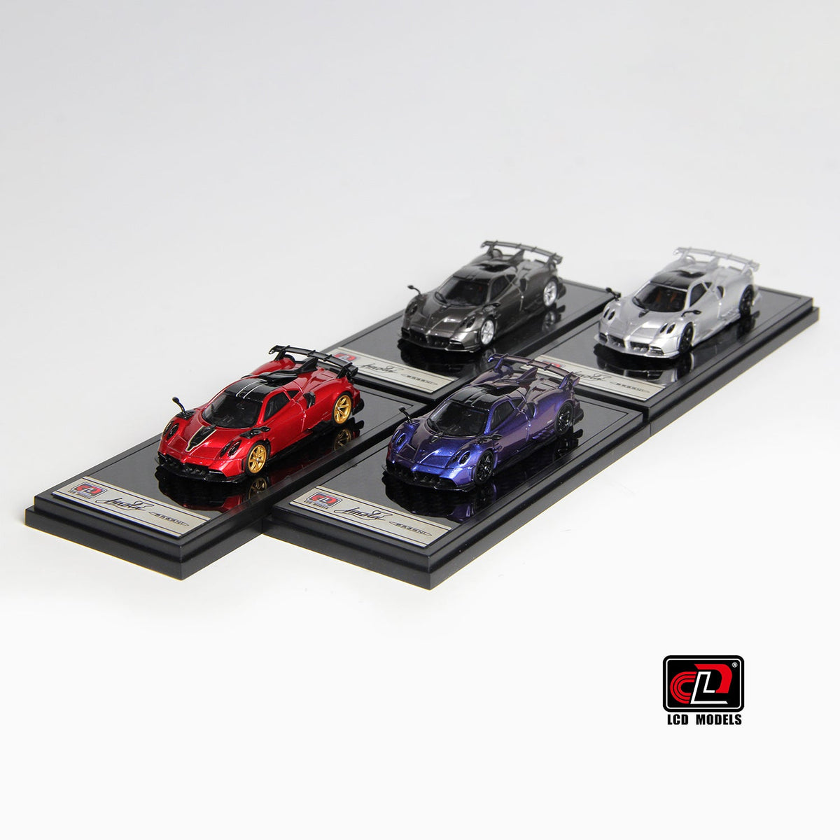 LCD 1:64 Pagani Imola - Silver LCD64041-SI