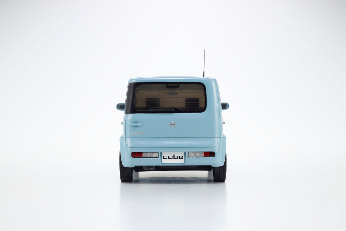 Kyosho 1:18 Nissan CUBE (Air Blue)