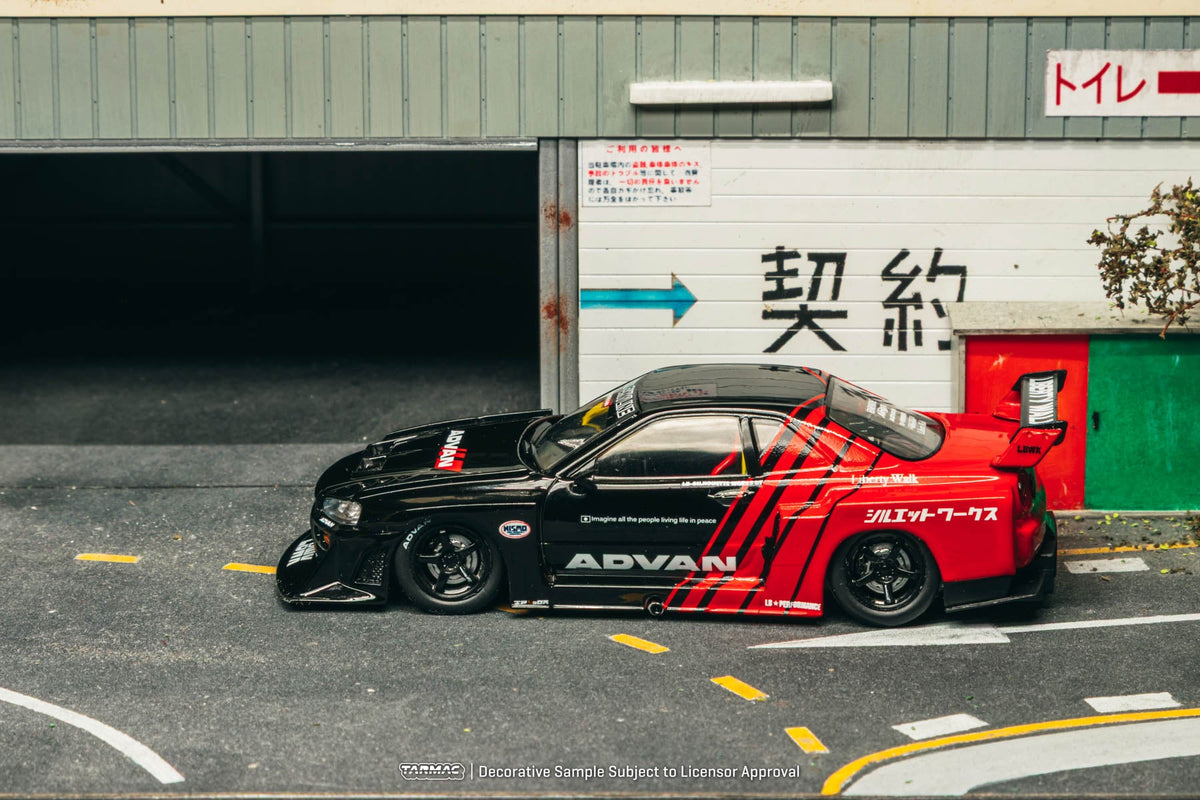 Tarmac Works 1:43 LB-ER34 Super Silhouette SKYLINE ADVAN – Black