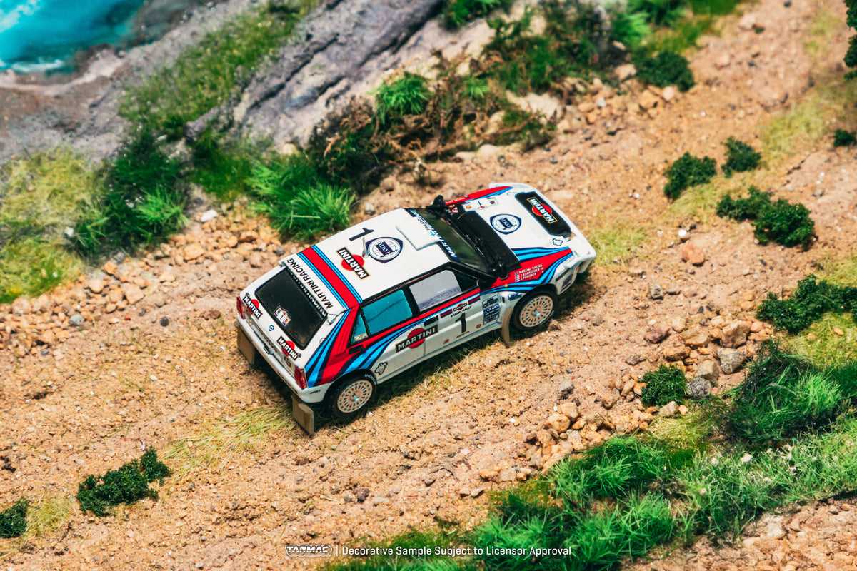 Tarmac Works 1:64 Lancia Delta HF Integrale Safari Rally 1992 T64-049-92SAF01