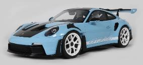 GT Spirit 1:12 PORSCHE 911 [992.1] GT3 RS BLUE 2022 GT497