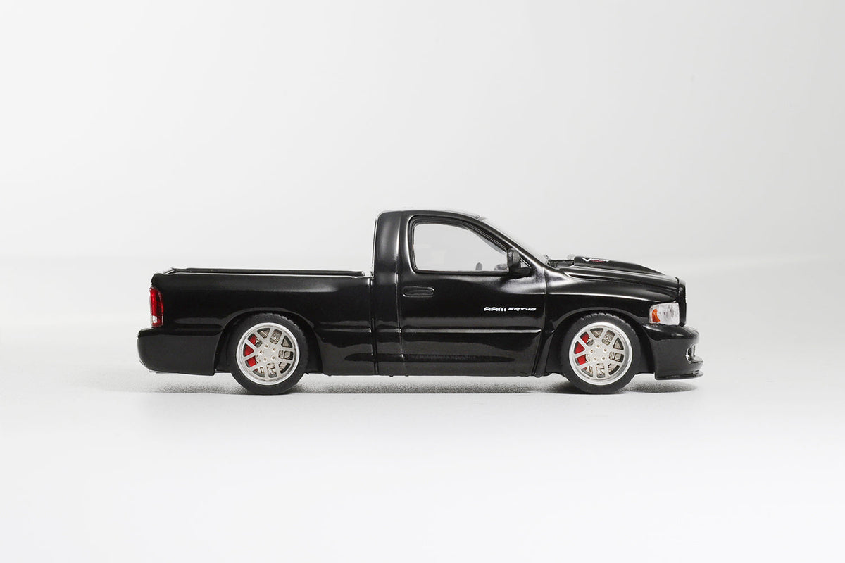 GCD 1:64 Shoom64 Dodge 2003 RAM SRT-10 Black (LHD) SHOOM-103-003
