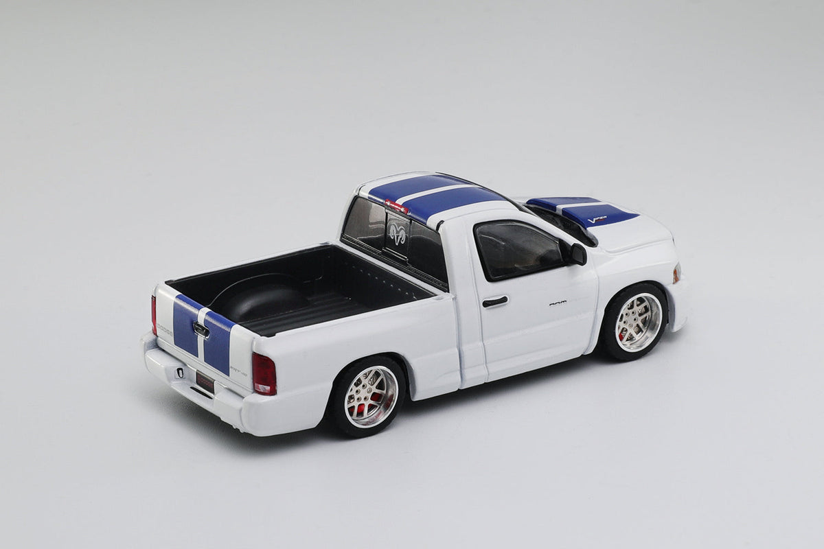 GCD 1:64 Shoom64 Dodge 2003 RAM SRT-10 White (LHD) SHOOM-103-005