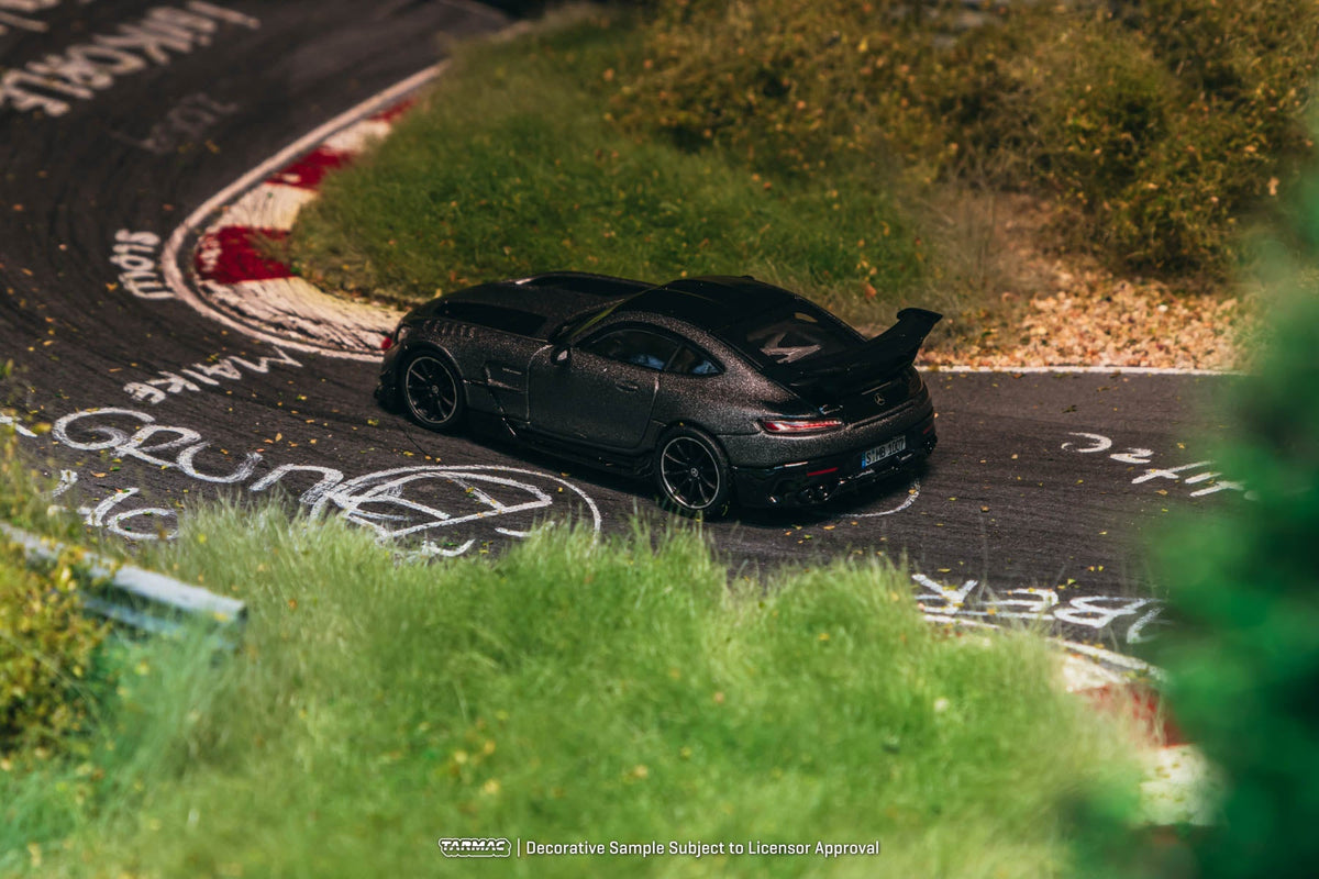 Tarmac Works 1:64 Mercedes-Benz AMG GT Black Series – Grey- Global64 – MiJo Exclusives T64G-042-GY