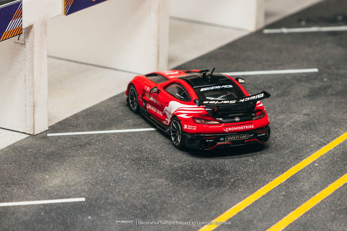 [Preorder] Tarmac Works 1:64 Mercedes-Benz AMG GT Black Series Safety Car 2026 Global 64 T64G-042-SCA-B