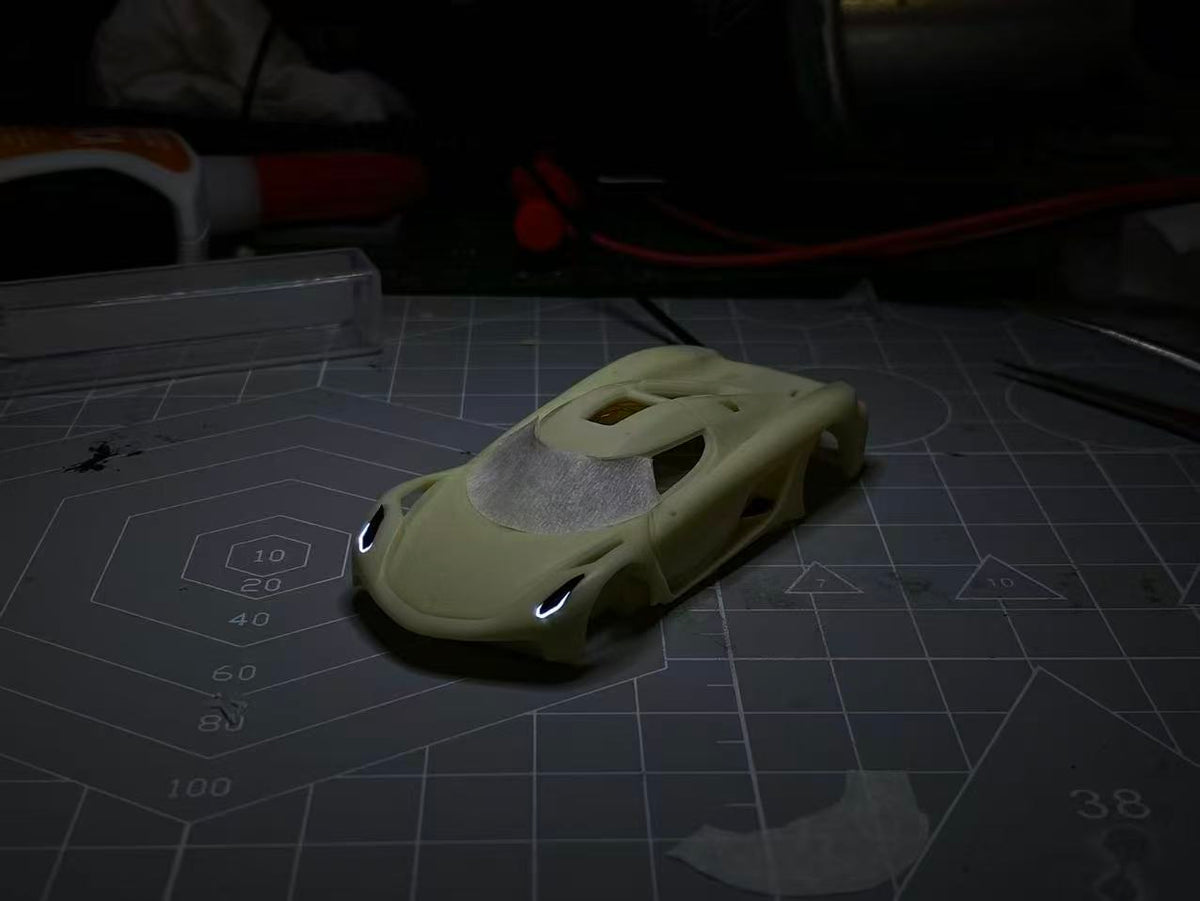 [Preorder] Guo x DS Creation 1:64 Koenigsegg Jesko Absolut (3 Versions)