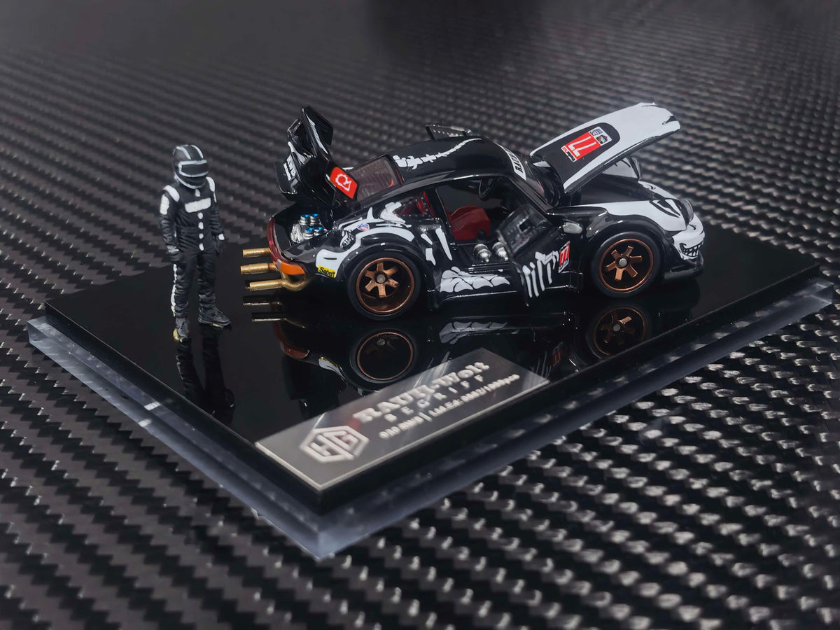 [Preorder] FG 1:64 RWB 930 #77 Bone Dragon Black/White Livery + Rider Figure HG6426104