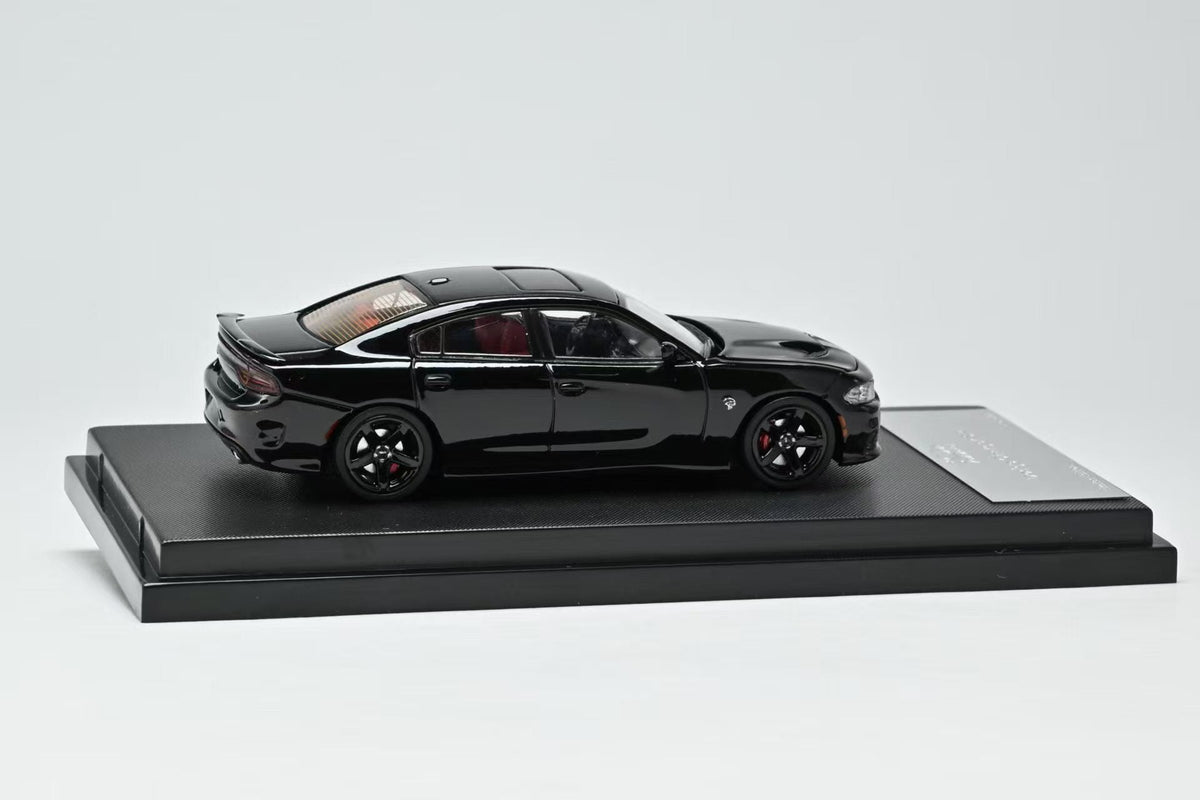 7CM Model 1:64 Dodge Charger SRT Hellcat (2 Colours)