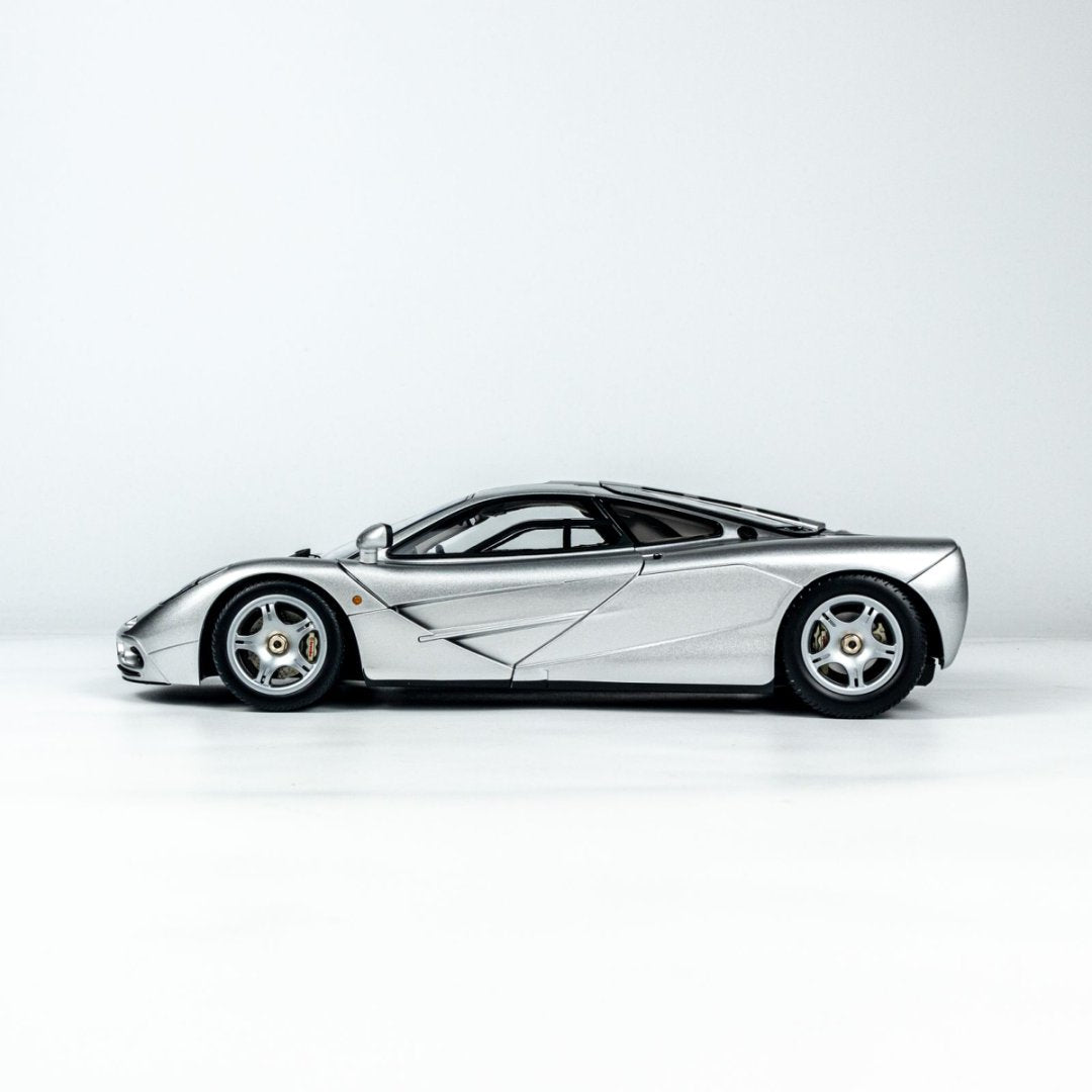 LCD 1:18 McLaren F1 XP5 Silver LCD18014-SI