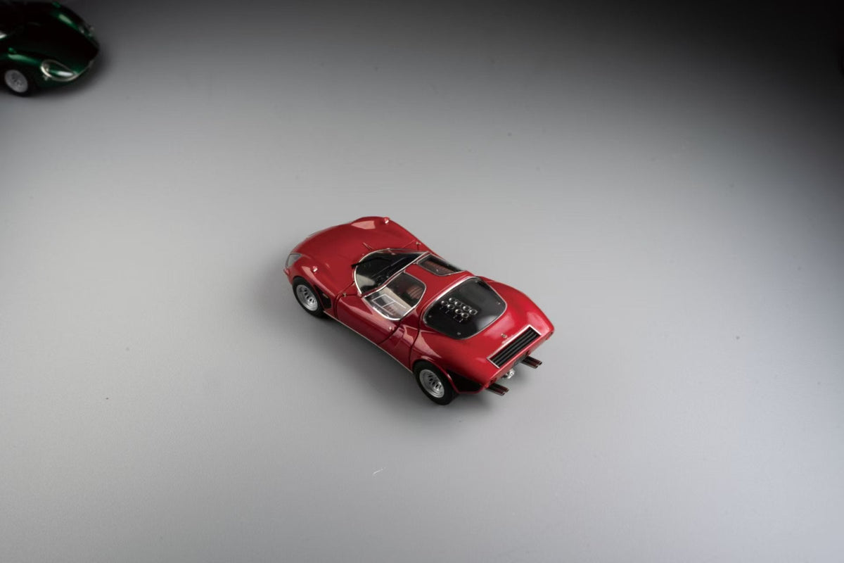[Preorder] Car's Lounge x Motor Gallery 1:64 1967 Alfa Romeo 33 Stradale (5 Colours)