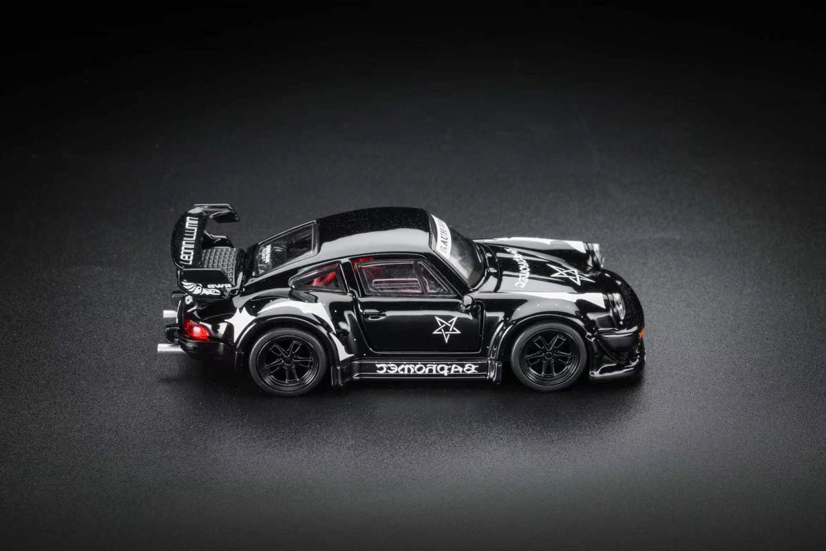 [Preorder] FG 1:64 RWB 930 Black Devil 64003-08