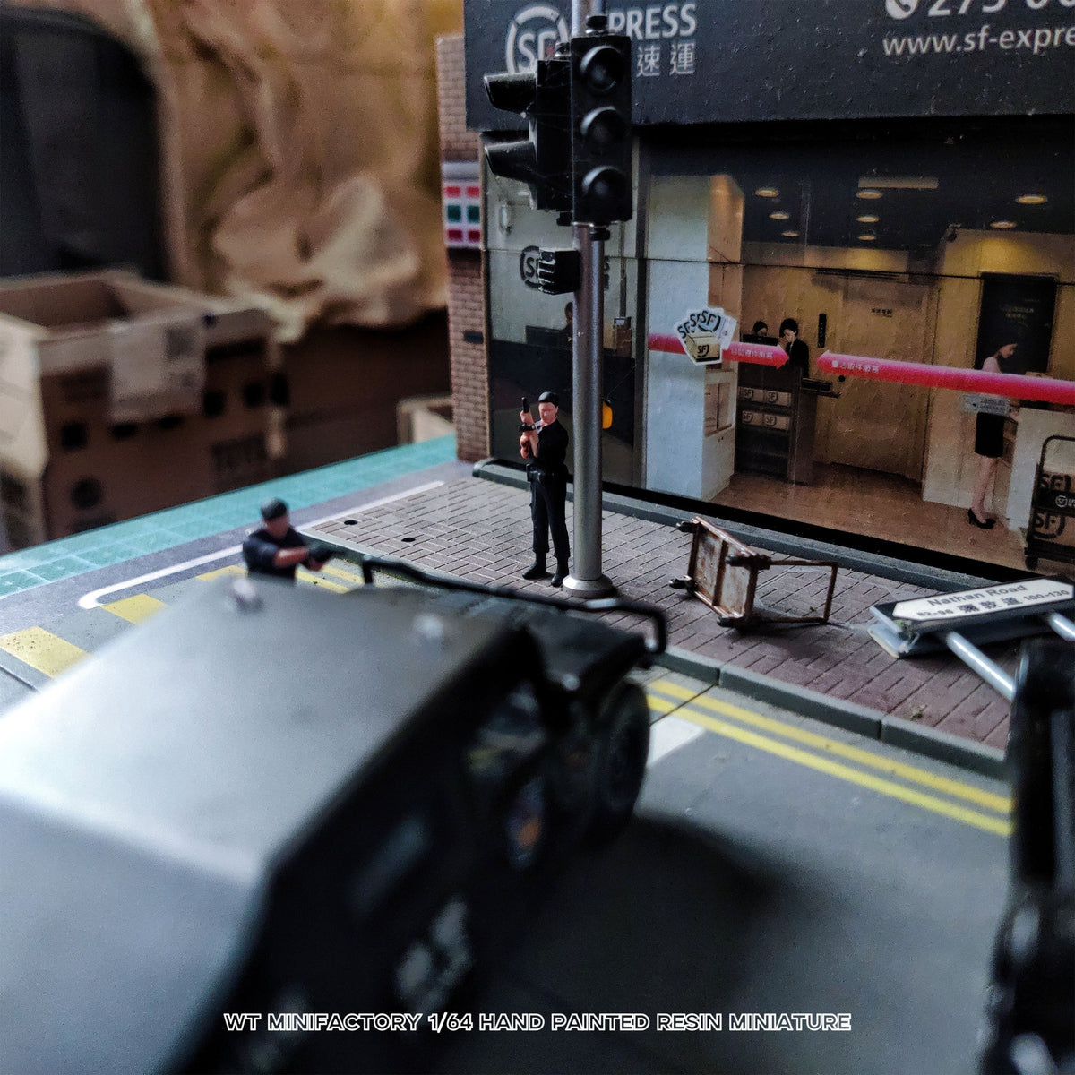 WT Minifactory 1:64 Hong Kong-style Police and gangster (2 Versions) WT2025061609