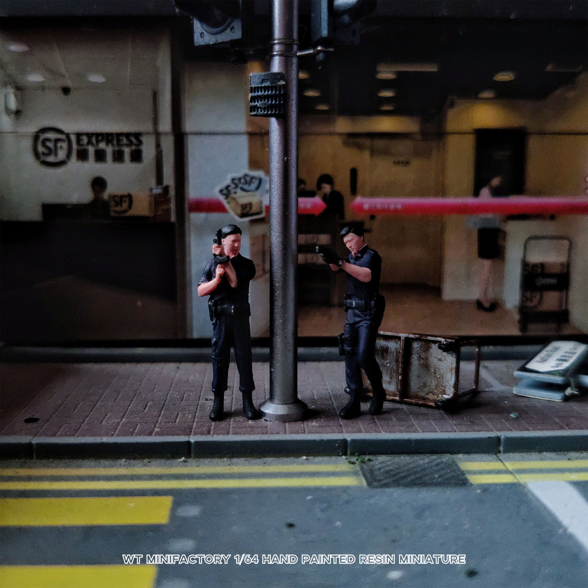 WT Minifactory 1:64 Hong Kong-style Police and gangster (2 Versions) WT2025061609