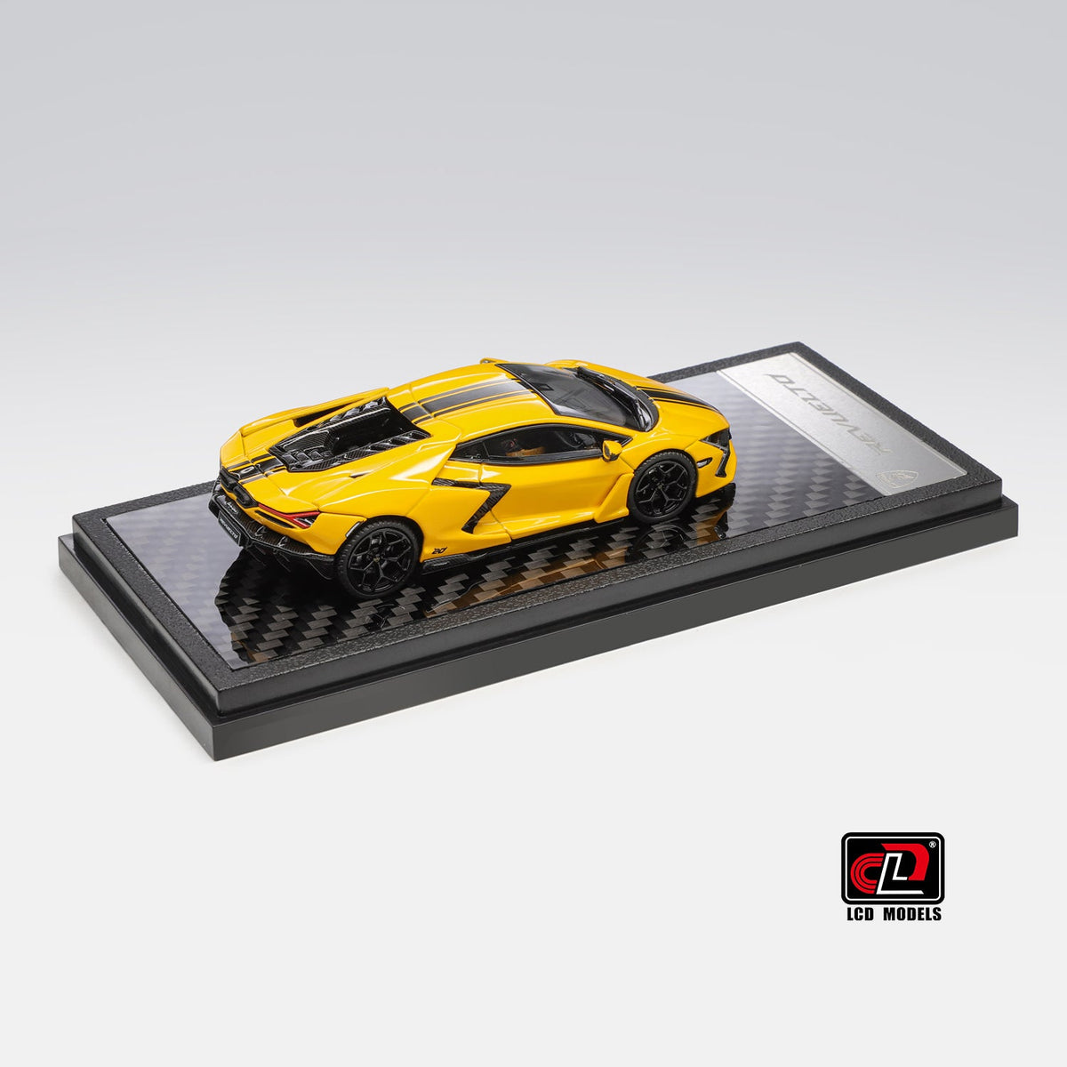 LCD 1:64 Lamborghini Revuelto Yellow 20th Anniversary LCD64042-YE20