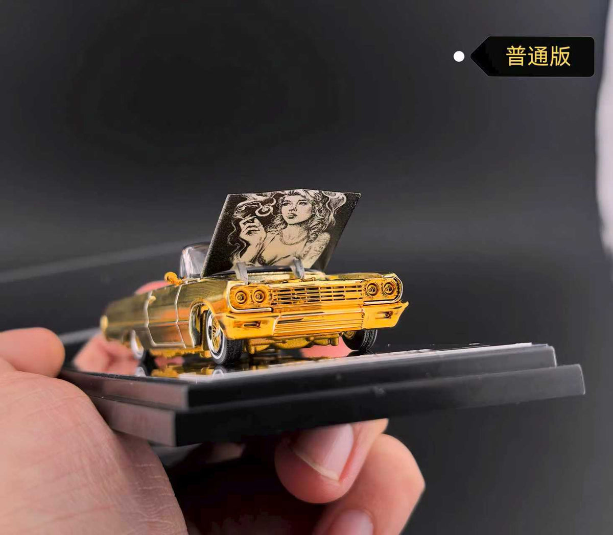 Fine Works 1:64 Chevrolet Impala West Coast Bouncing Cars (2 Versions)