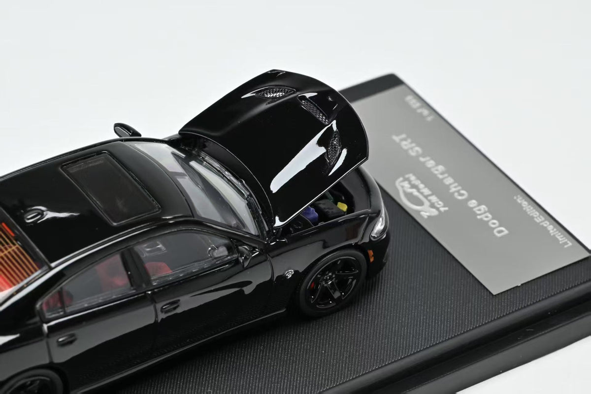 7CM Model 1:64 Dodge Charger SRT Hellcat (2 Colours)