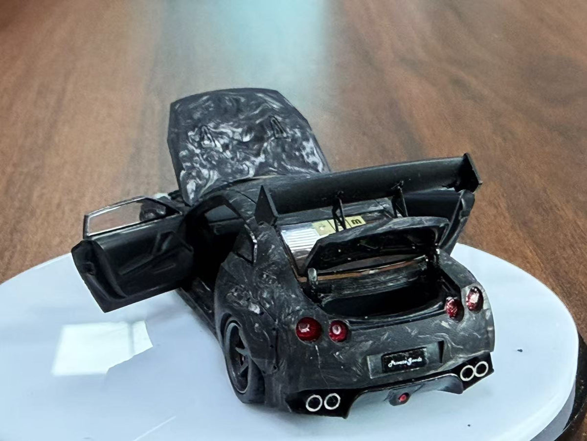 [Preorder] PGM 1:64 GTR R35 Black Full Carbon PG-02001