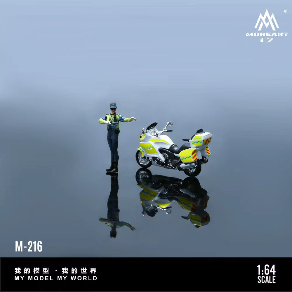MoreArt 1:64 BMW POLICE MOTORCYCLE FEMALE RIDING POLICE DOLL SET B MO222216