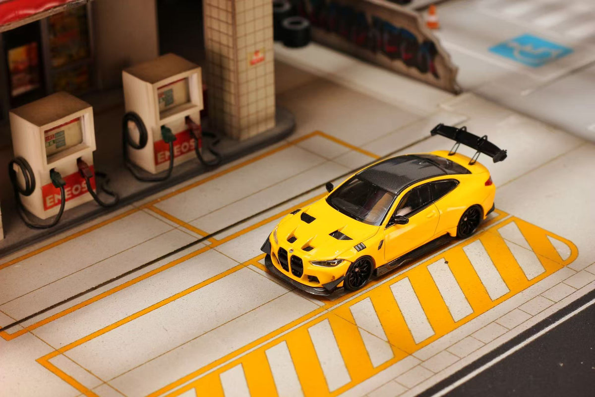 [Preorder] Street Weapon 1:64 BMW G82 M4 Widebody Yellow
