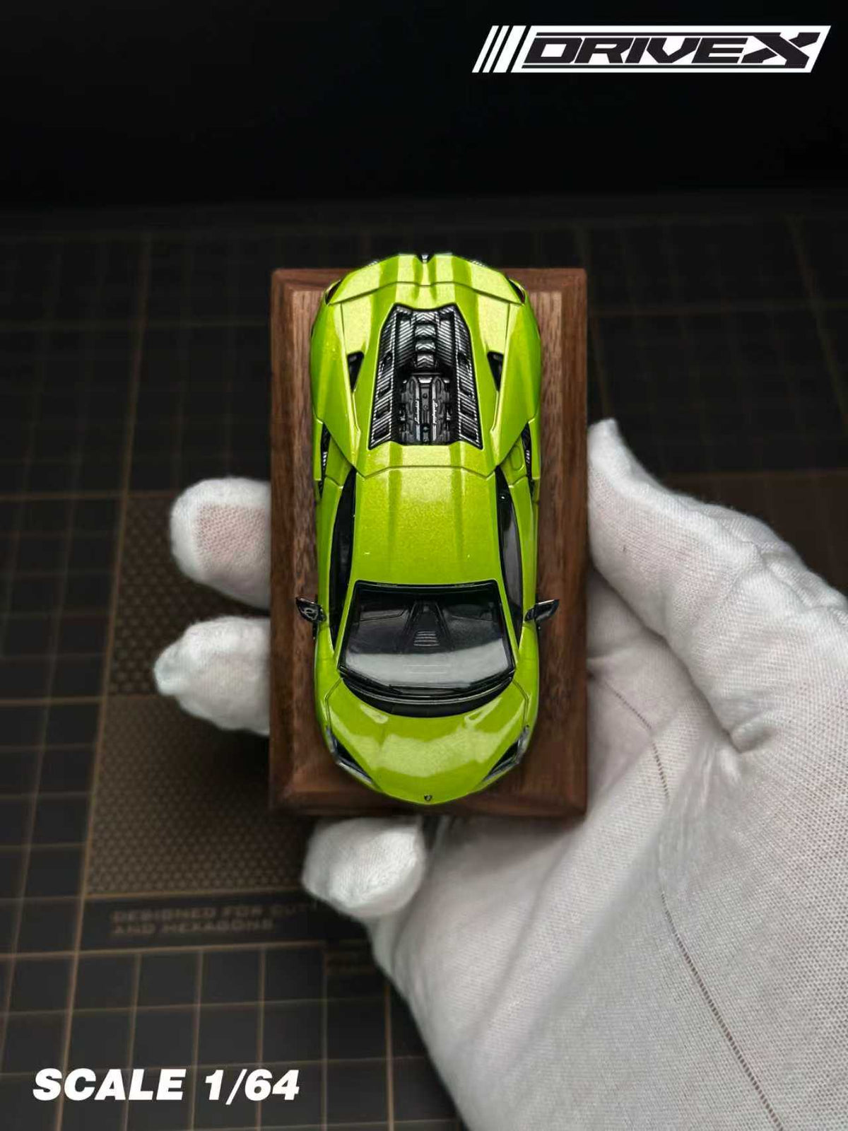 Drive X 1:64 Lamborghini Revuelto Hanging Card Board (7 Colours)
