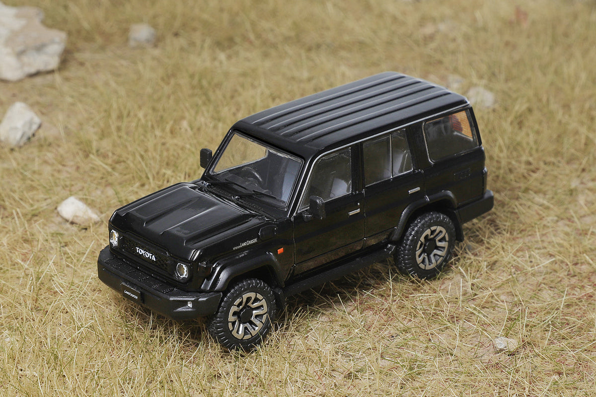 GCD 1:64 Toyota LC70 (5 Colour)