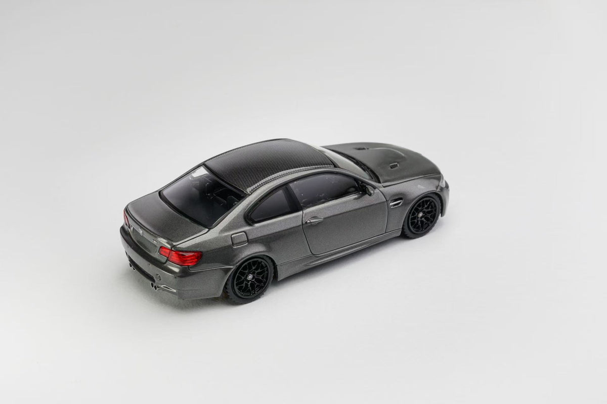 Fine Model 1:64 BMW M3 E92 (2 Colours)