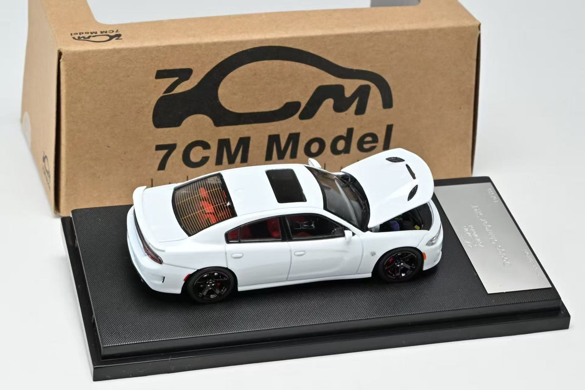 7CM Model 1:64 Dodge Charger SRT Hellcat (2 Colours)