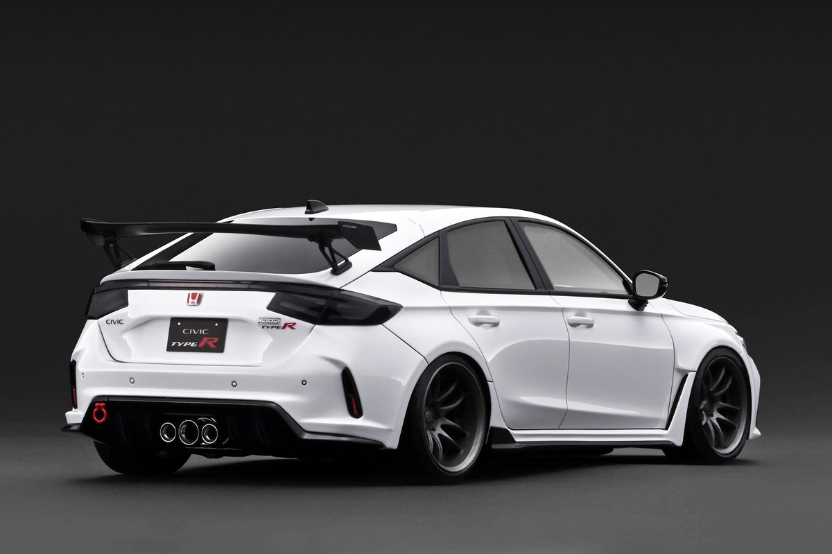 [Preorder] Ignition Model 1:18 Honda Civic Type-R J'S Racing (FL5) White IG3935