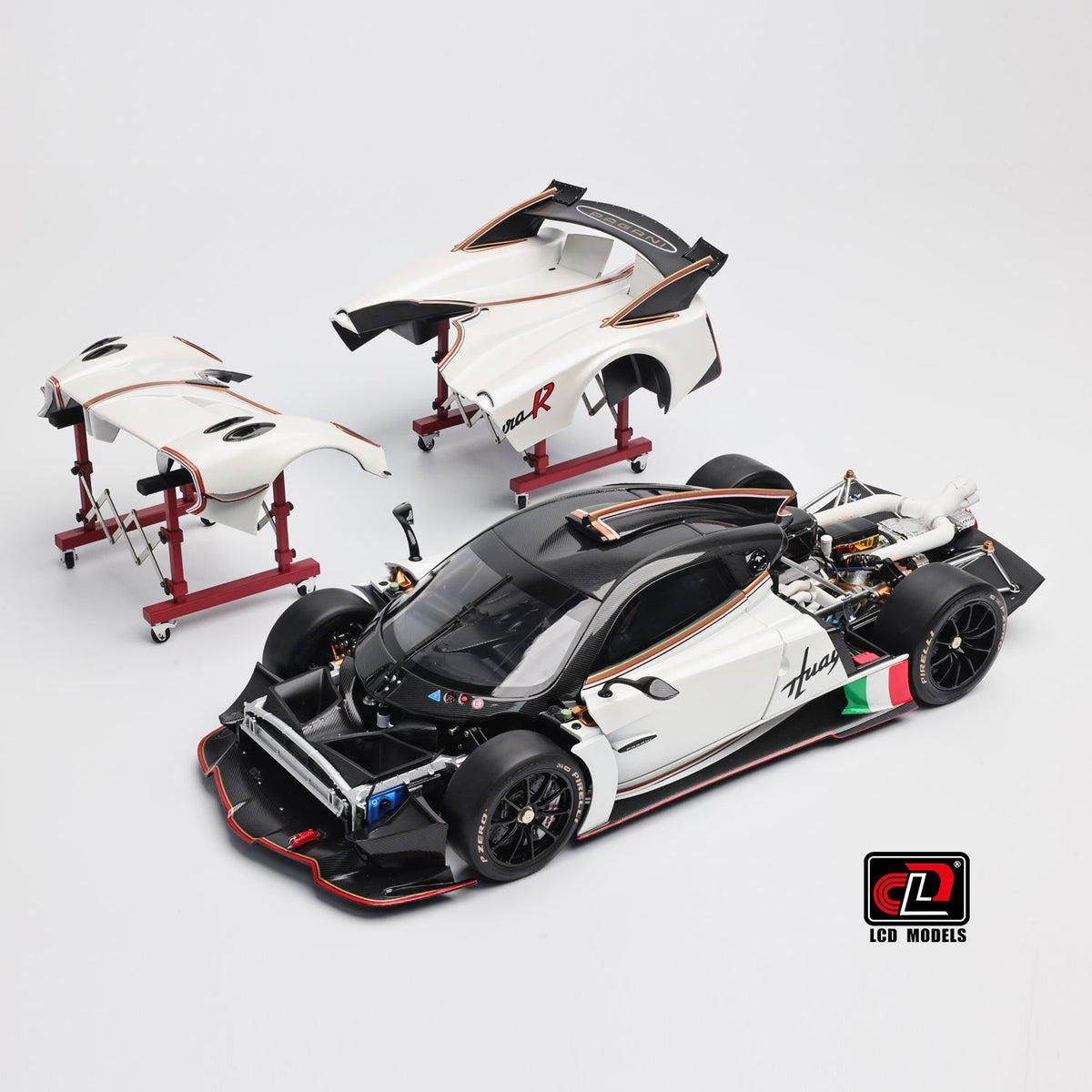 LCD 1:18 Pagani Huayra Front and Rear Cover Bracket (3 Colours)